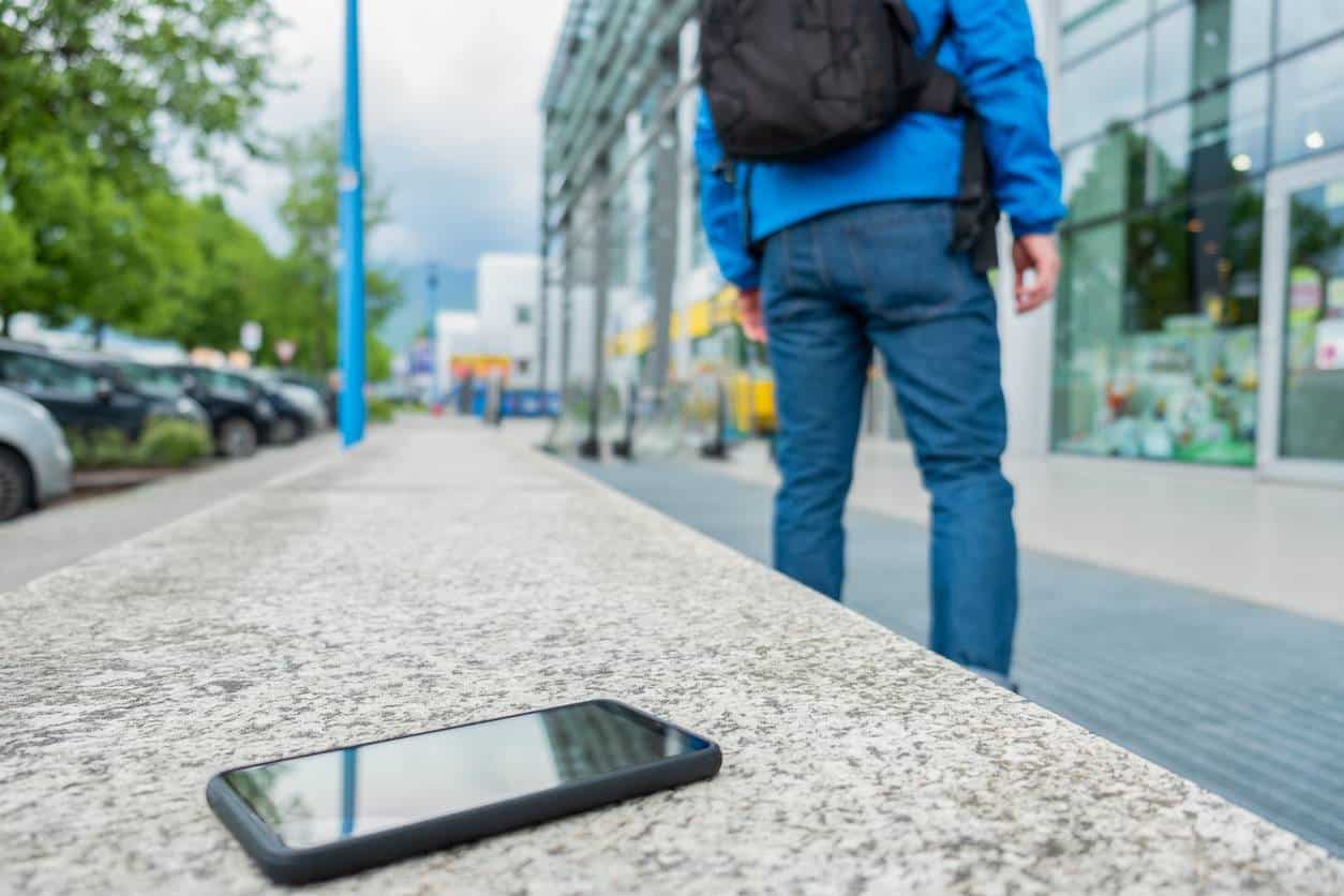 que-faire-lorsqu-on-perd-son-t-l-phone-portable-immersive-lab